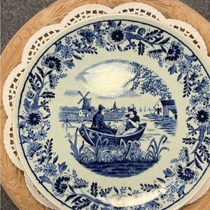 Blue and White Delfts Decorative Plate